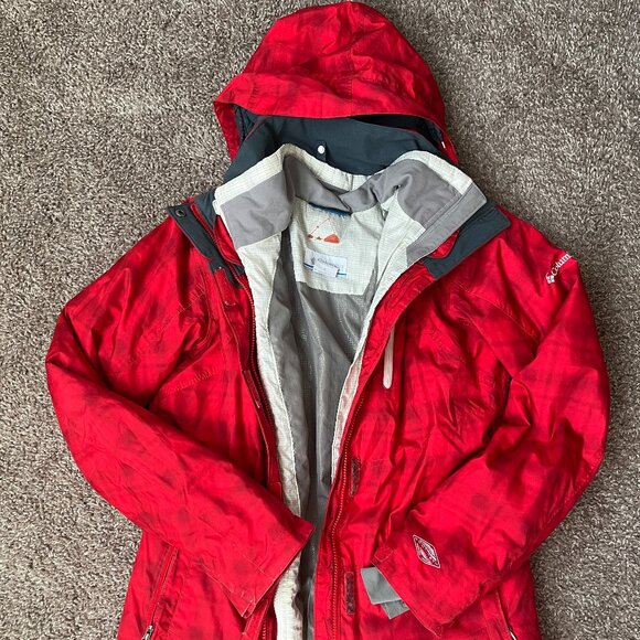 Columbia Winter Jacket - Picture 1 of 2